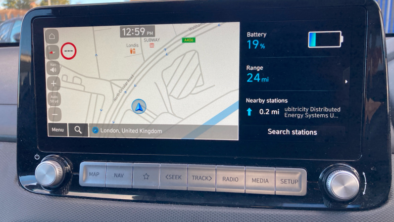 Hyundai KONA 100kW Premium 39kWh 5dr Auto Electric Hatchback